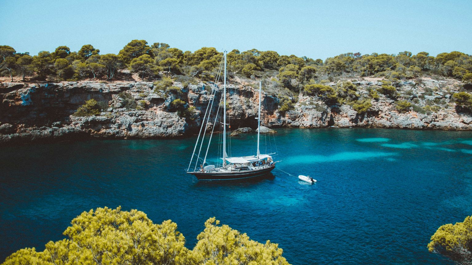 5 Reasons You Absolutely Should Buy a Sailboat (Despite Everything)