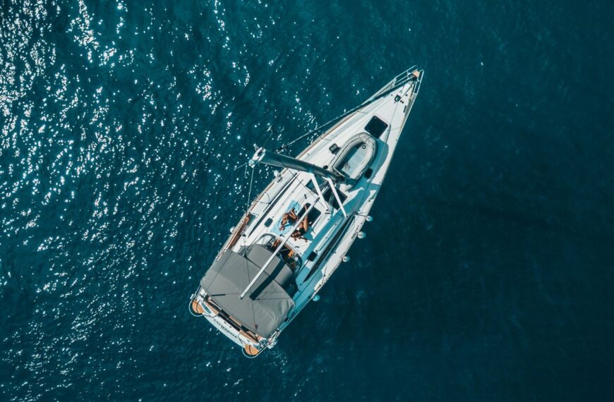 Sailing Yacht Market in 2025 - Charting the Trends